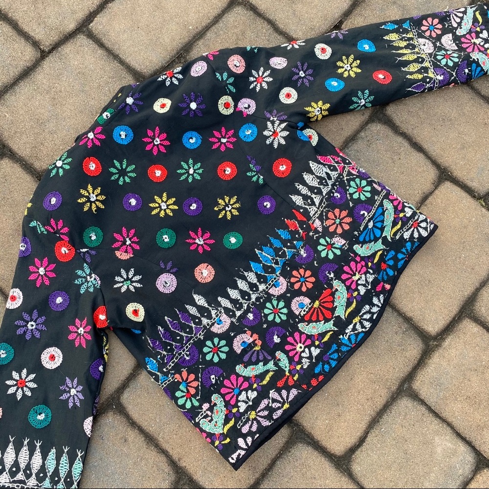 Vintage Embroidered cotton Kantha Jacket